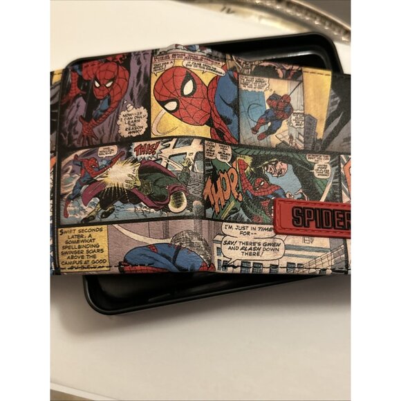 Marvel Men's Bifold Wallet Spiderman w/ collectors Tin comic style NWT red blue - Picture 14 of 15